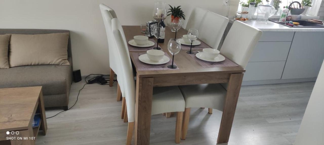 Apartament W Spokojnej Lokalizacji Cieplewo Екстериор снимка